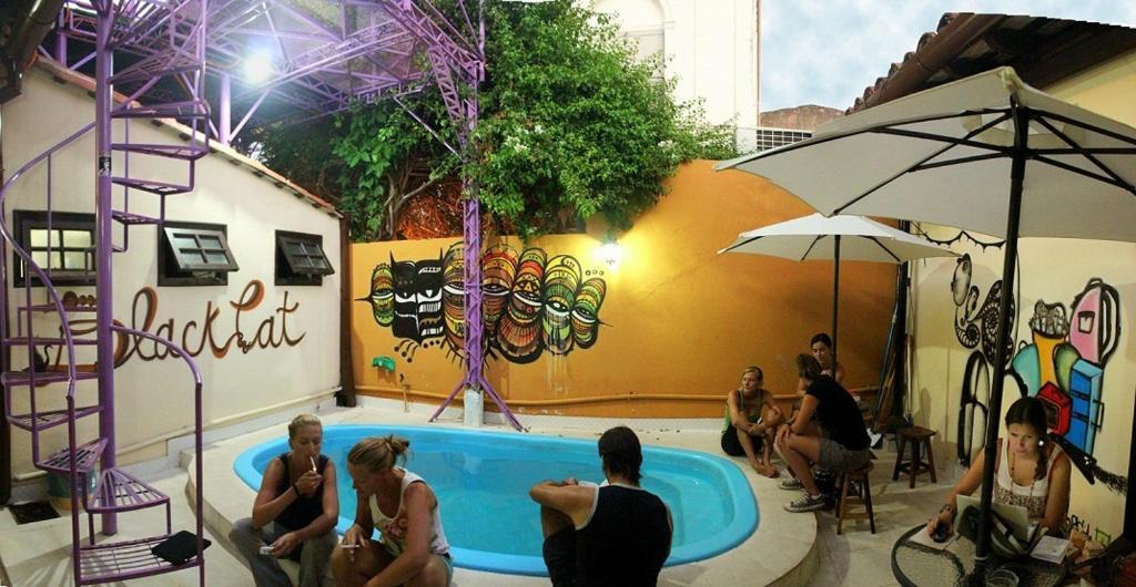 Black Cat Hostel อะซุนซิออง ภายนอก รูปภาพ