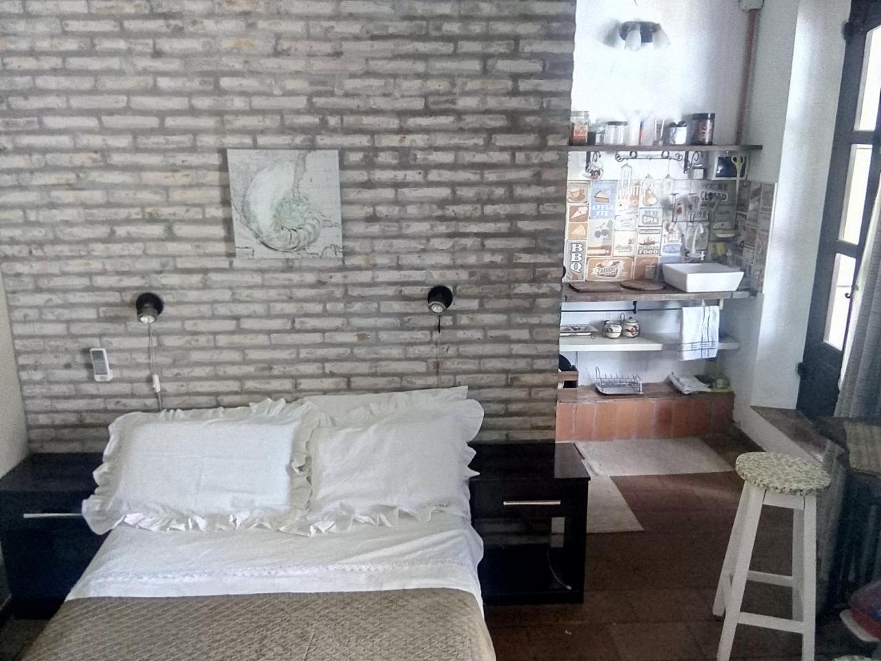Black Cat Hostel อะซุนซิออง ภายนอก รูปภาพ