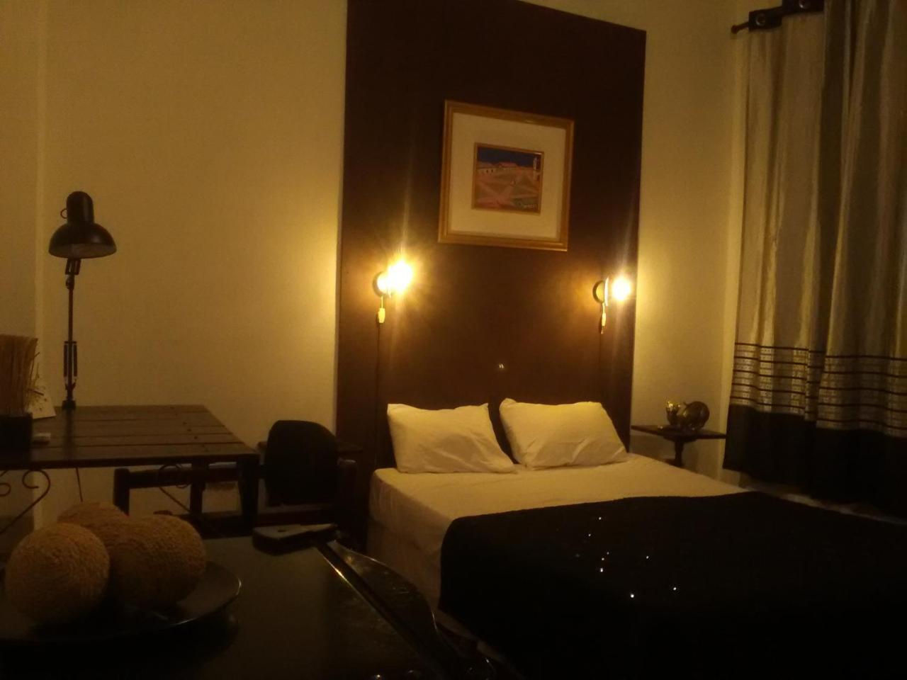 Black Cat Hostel อะซุนซิออง ภายนอก รูปภาพ